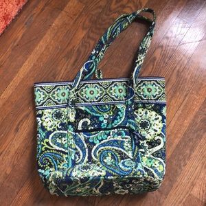 Vera Bradley tote bag